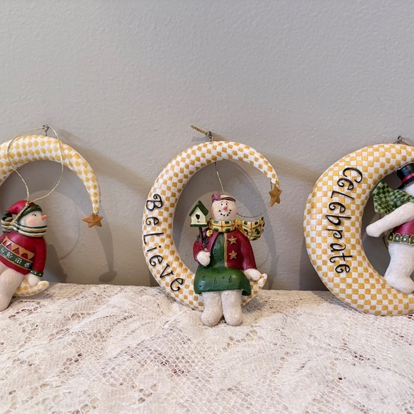 THREE CHRISTMAS MOON ORNAMENTS DESIGNED BY DEB STRAIN - Picture 5 of 5